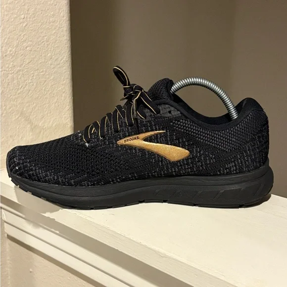 Brooks Revel 3 Black 1103141D077  Running Shoes Sneakers Mens Size 8.5 Medium D - Picture 3 of 10